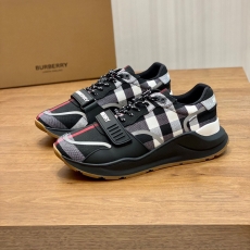 Burberry Low Shoes